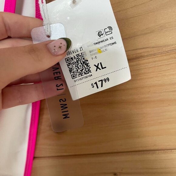 Pink And White Floral Bikini - Picture 3 of 3